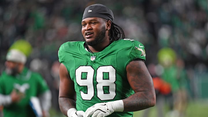 Philadelphia Eagles defensive tackle Jalen Carter (98).