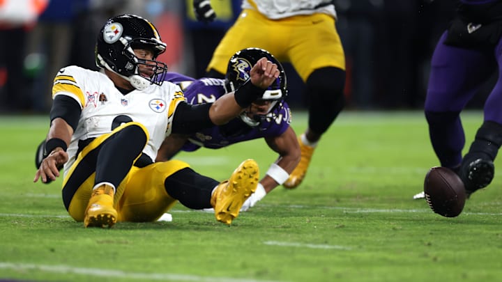 Pittsburgh Steelers v Baltimore Ravens