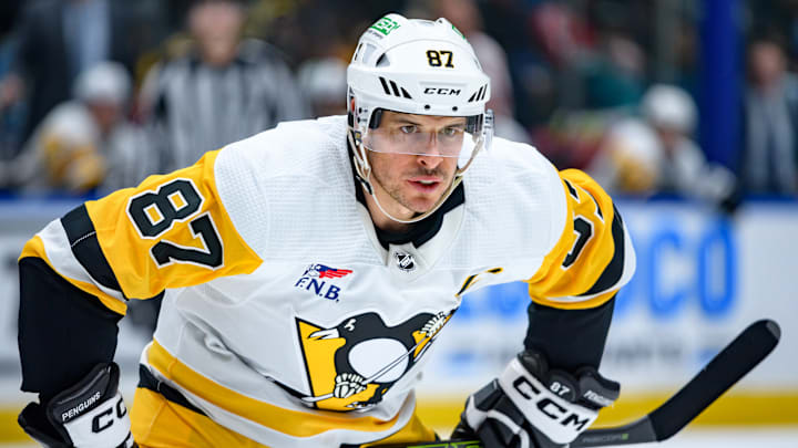 Pittsburgh Penguins v Vancouver Canucks