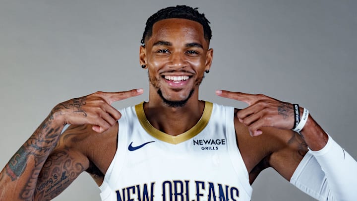 Sep 23, 2025; Metairie, LA, USA; New Orleans Pelicans guard Dejounte Murray (5) takes part in media day at Ochsner Sports Performance Center. Mandatory Credit: Matthew Hinton-Imagn Images Sep 23, 2025; Metairie, LA, USA; New Orleans Pelicans guard Dejounte Murray (5) takes part in media day at Ochsner Sports Performance Center. Mandatory Credit: Matthew Hinton-Imagn Images
