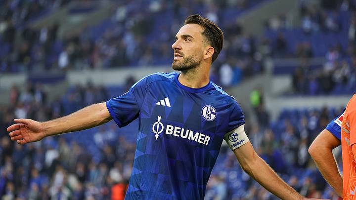 S04 muss in Köln auf den Kapitän verzichten S04 muss in Köln auf den Kapitän verzichten