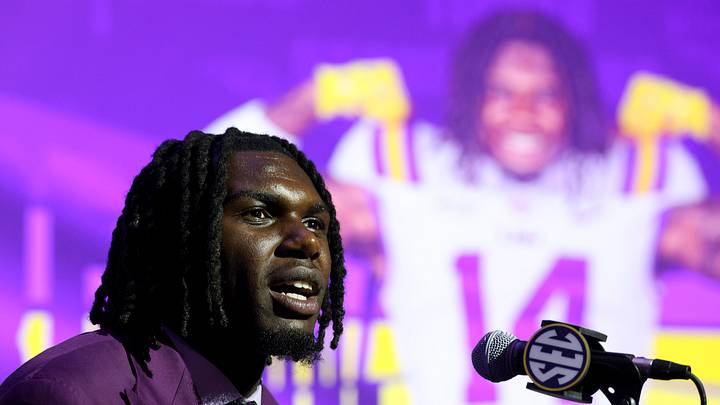 Jul 23, 2026; Tampa, FL, USA; LSU Tigers tight end Trey’dez Green (14) speaks to the press during SEC Football Kickoff Media Day at the Tampa Marriott. Mandatory Credit: Nathan Ray Seebeck-Imagn Images Jul 23, 2026; Tampa, FL, USA; LSU Tigers tight end Trey’dez Green (14) speaks to the press during SEC Football Kickoff Media Day at the Tampa Marriott. Mandatory Credit: Nathan Ray Seebeck-Imagn Images