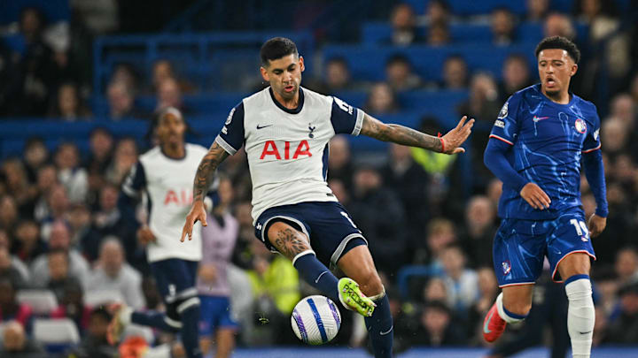 Cristian Romero in action