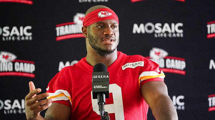 Kansas City Chiefs new free agent running back Kenneth Walker (9)