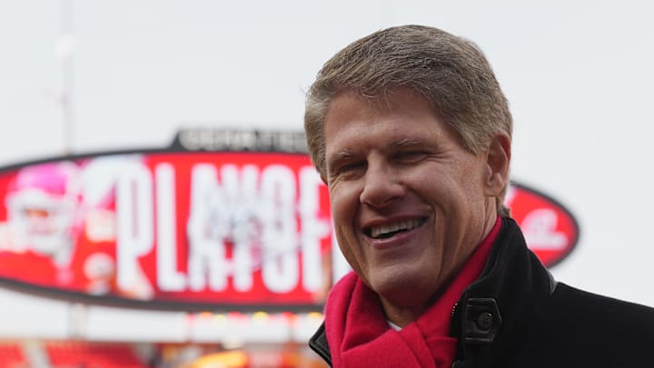 Jan 18, 2025; Kansas City, Missouri, USA; Kansas City Chiefs chairman and chief executive officer Clark Hunt looks on before a 2025 AFC divisional round game against the Houston Texans at GEHA Field at Arrowhead Stadium. Mandatory Credit: Jay Biggerstaff-Imagn Images Jan 18, 2025; Kansas City, Missouri, USA; Kansas City Chiefs chairman and chief executive officer Clark Hunt looks on before a 2025 AFC divisional round game against the Houston Texans at GEHA Field at Arrowhead Stadium. Mandatory Credit: Jay Biggerstaff-Imagn Images