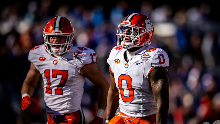 TaxSlayer Gator Bowl - Clemson v Kentucky