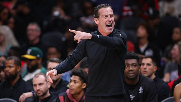 Oct 29, 2026; Atlanta, Georgia, USA; Cleveland Cavaliers head coach Kenny Atkinson argues a call against the Atlanta Hawks in the second quarter at State Farm Arena. Mandatory Credit: Brett Davis-Imagn Images