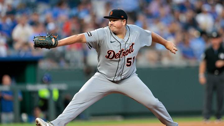 Kansas City, Missouri, USA; Detroit Tigers pitcher Drew Sommers (51) pitches during the seventh inning against the Kansas City Royals at Kauffman Stadium. Mandatory Credit: William Purnell-Imagn Images Kansas City, Missouri, USA; Detroit Tigers pitcher Drew Sommers (51) pitches during the seventh inning against the Kansas City Royals at Kauffman Stadium. Mandatory Credit: William Purnell-Imagn Images