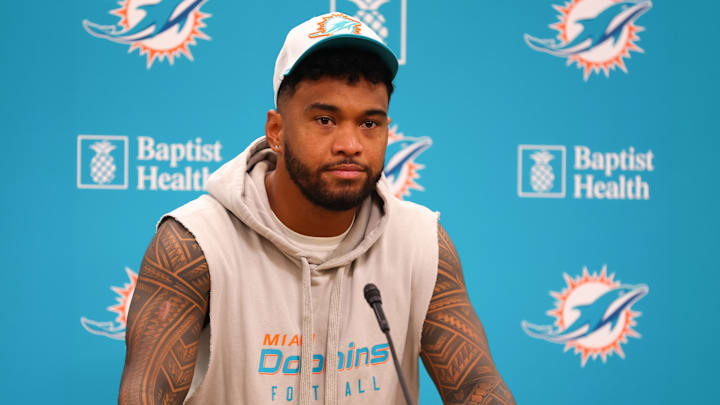 Dolphins quarterback Tua Tagovailoa