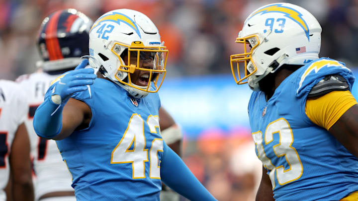 Denver Broncos v Los Angeles Chargers