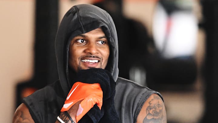 Jun 12, 2025; Berea, OH, USA; Cleveland Browns quarterback Deshaun Watson (4) works out during mini camp at CrossCountry Mortgage Campus. Mandatory Credit: Ken Blaze-Imagn Images Jun 12, 2025; Berea, OH, USA; Cleveland Browns quarterback Deshaun Watson (4) works out during mini camp at CrossCountry Mortgage Campus. Mandatory Credit: Ken Blaze-Imagn Images