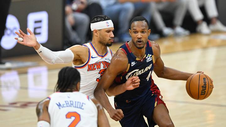 May 25, 2026; Cleveland, Ohio, USA; Cleveland Cavaliers forward Evan Mobley (4) drives against New York Knicks forward Josh Hart (3) in the first quarter during game four of the eastern conference finals for the 2026 NBA playoffs at Rocket Arena. Mandatory Credit: David Richard-Imagn Images May 25, 2026; Cleveland, Ohio, USA; Cleveland Cavaliers forward Evan Mobley (4) drives against New York Knicks forward Josh Hart (3) in the first quarter during game four of the eastern conference finals for the 2026 NBA playoffs at Rocket Arena. Mandatory Credit: David Richard-Imagn Images