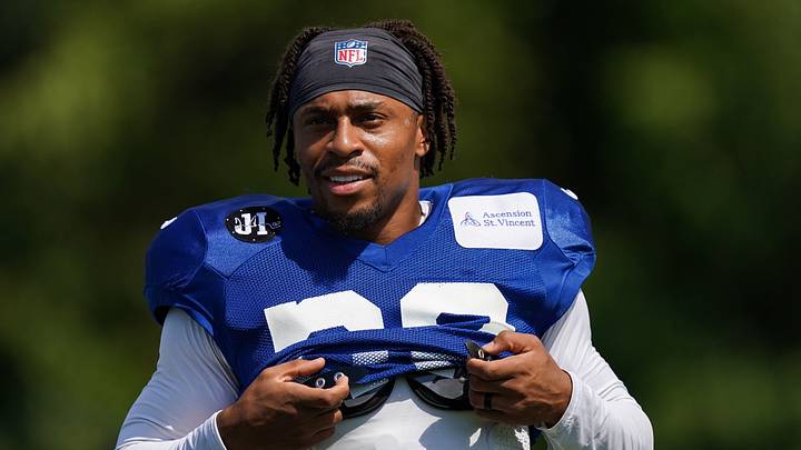 Indianapolis Colts running back Jonathan Taylor (28) Indianapolis Colts running back Jonathan Taylor (28)