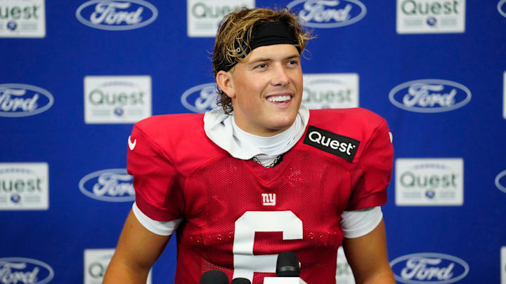 Giants quarterback Jaxson Dart made his preseason debut vs. the Bills on Saturday.