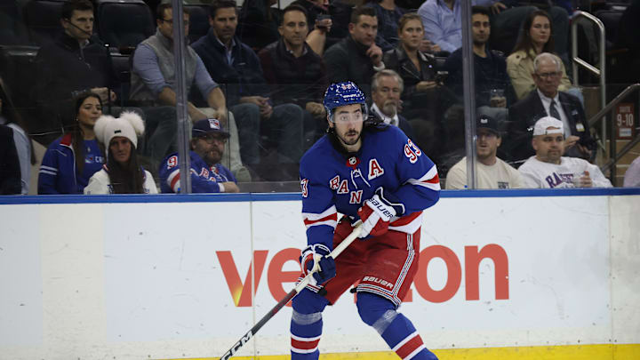 Buffalo Sabres v New York Rangers