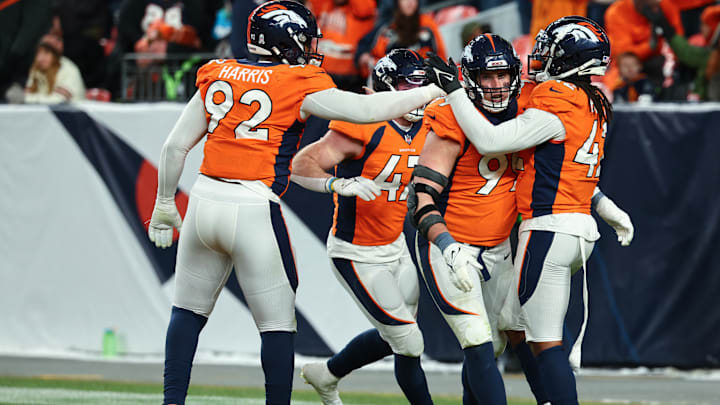 Cleveland Browns v Denver Broncos