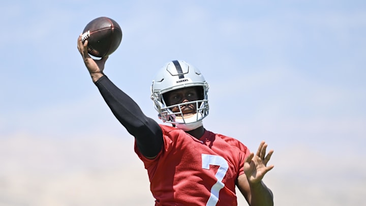 Jun 11, 2025; Henderson, NV, USA; Las Vegas Raiders quarterback Geno Smith (7) throws the ball during Las Vegas Raiders Minicamp at Intermountain Health Performance Center. Mandatory Credit: Candice Ward-Imagn Images