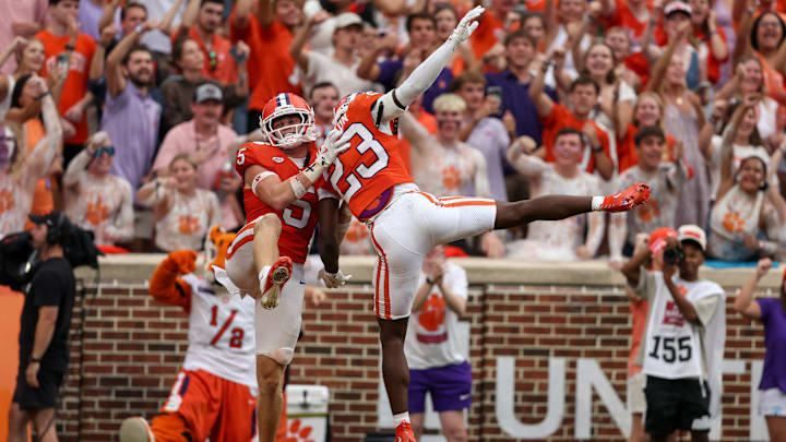 Troy v Clemson