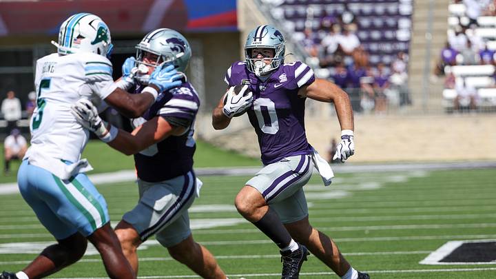 Sep 19, 2026; Manhattan, Kansas, USA; Kansas State Wildcats tight end Linkon Cure (0) follows the block of tight end Garrett Oakley (86) during the third quarter against the Tulane Green Wave at Bill Snyder Family Football Stadium. Mandatory Credit: Scott Sewell-Imagn Images Sep 19, 2026; Manhattan, Kansas, USA; Kansas State Wildcats tight end Linkon Cure (0) follows the block of tight end Garrett Oakley (86) during the third quarter against the Tulane Green Wave at Bill Snyder Family Football Stadium. Mandatory Credit: Scott Sewell-Imagn Images