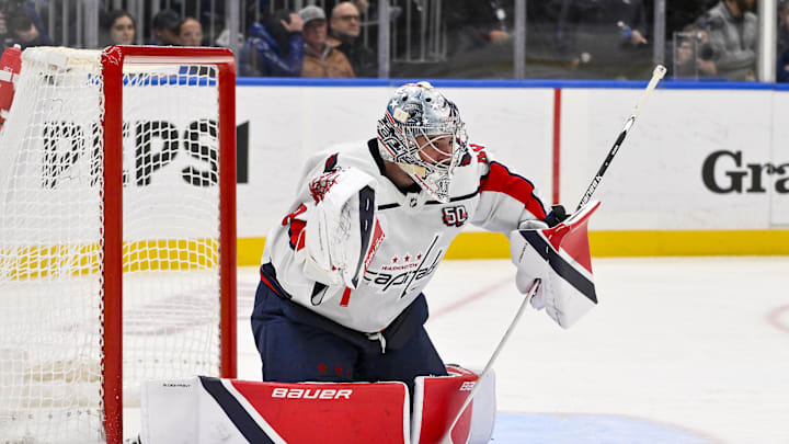 Logan Thompson, Washington Capitals Mandatory Credit: Jeff Curry-Imagn Images