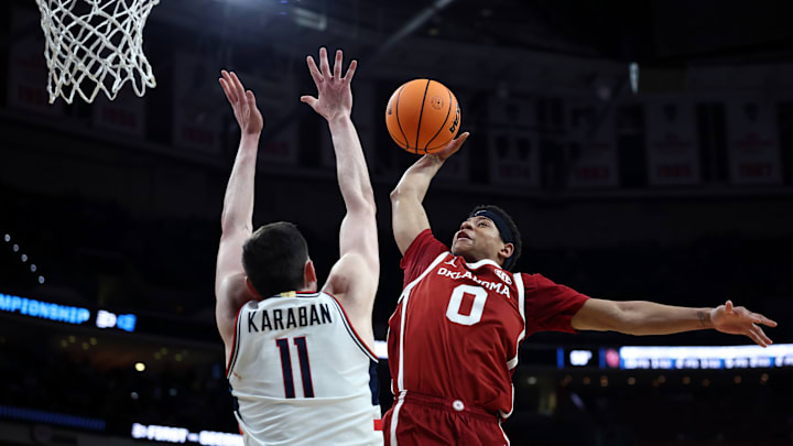 Oklahoma v UConn
