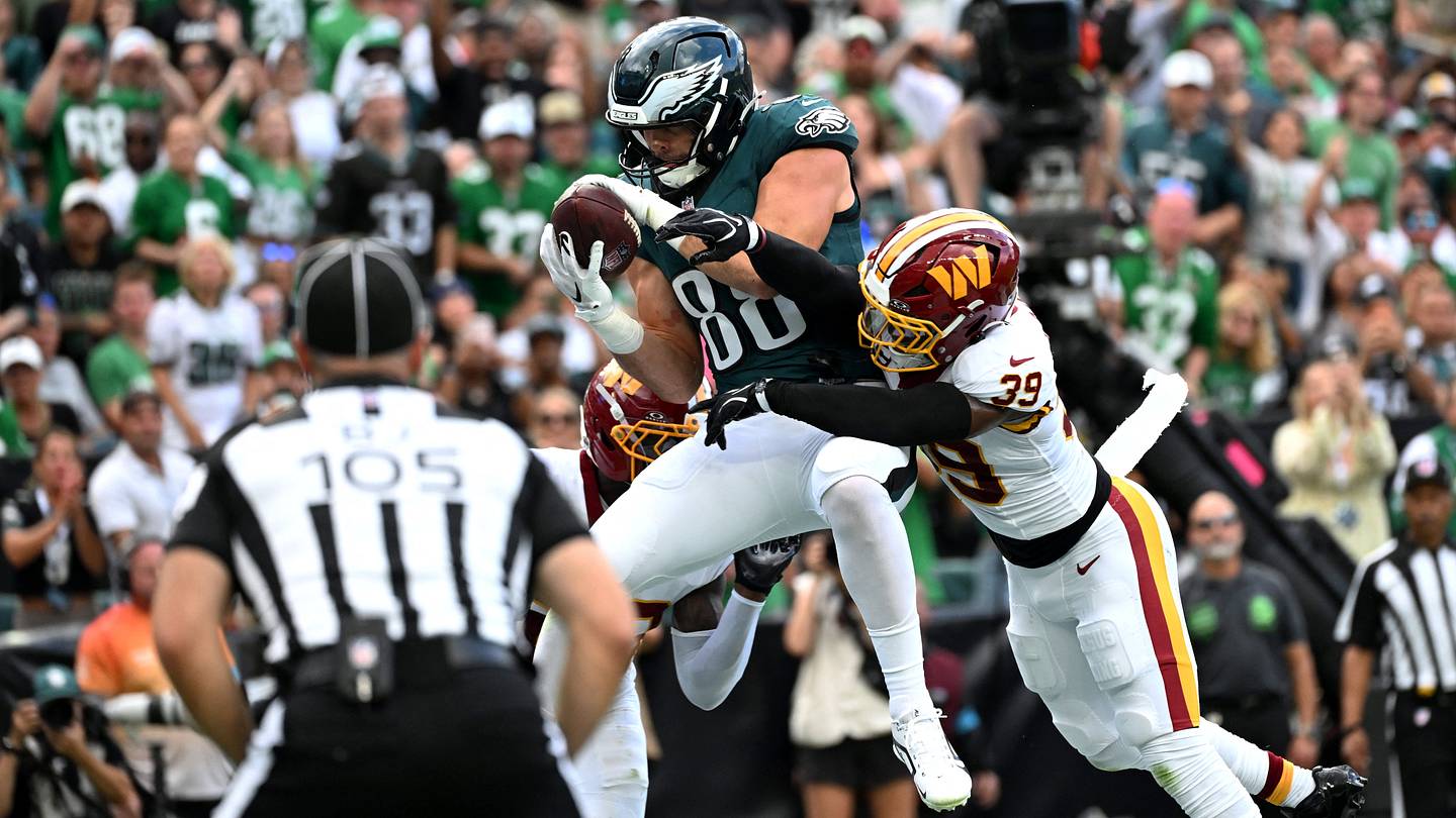 Stock Market from Eagles Win Over Commanders: Start Buying Jalen Hurts In This Offense