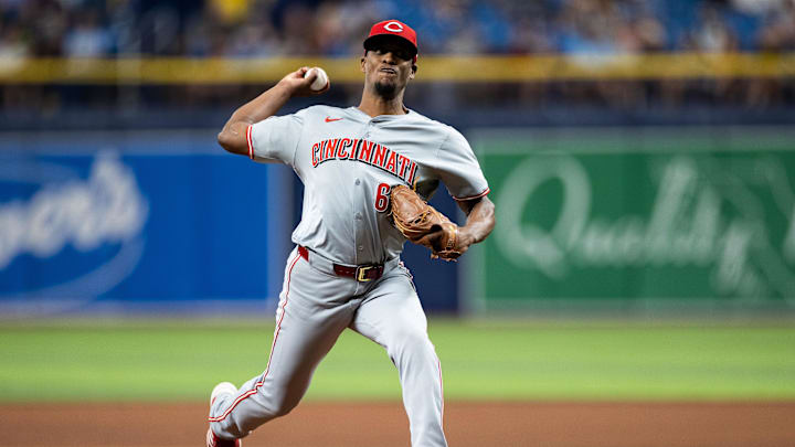 Jul 27, 2024; St. Petersburg, Florida, USA; Cincinnati Reds pitcher Yosver Zulueta (67) pitches the ball against the Tampa Bay Rays during the eighth inning at Tropicana Field. Mandatory Credit: Matt Pendleton-Imagn Images