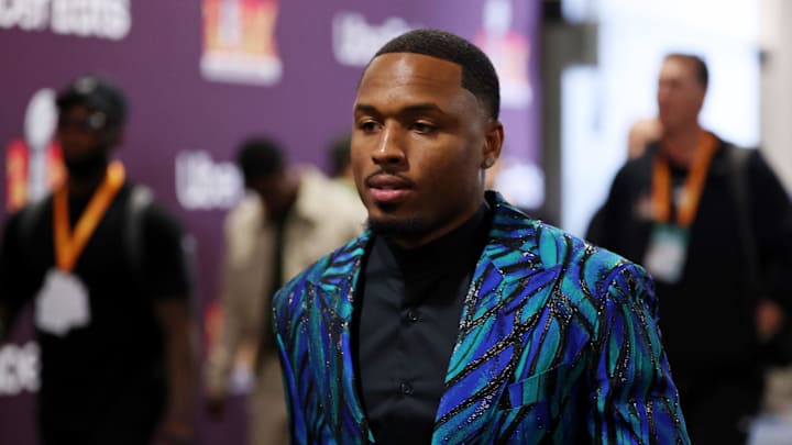 Feb 9, 2025; New Orleans, LA, USA; Philadelphia Eagles cornerback Isaiah Rodgers (34) arrives before Super Bowl LIX at Caesars Superdome. Mandatory Credit: Stephen Lew-Imagn Images Feb 9, 2025; New Orleans, LA, USA; Philadelphia Eagles cornerback Isaiah Rodgers (34) arrives before Super Bowl LIX at Caesars Superdome. Mandatory Credit: Stephen Lew-Imagn Images