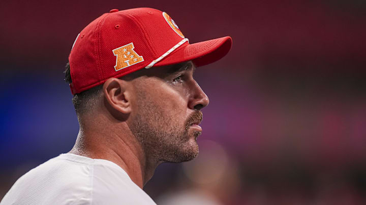 Sep 22, 2024; Atlanta, Georgia, USA; Kansas City Chiefs tight end Travis Kelce (87) on the field prior to the game against the Atlanta Falcons at Mercedes-Benz Stadium.