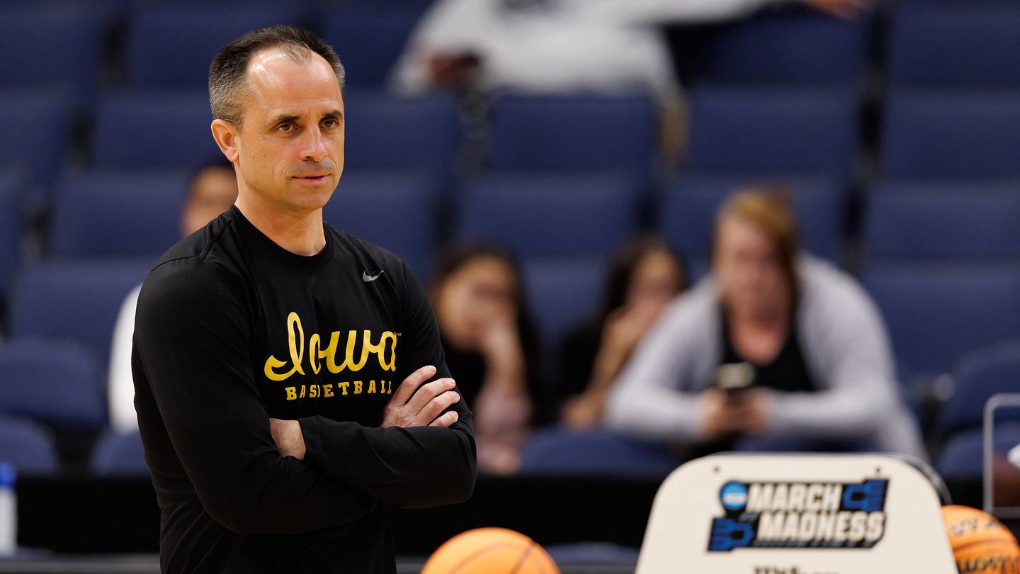 Ben McCollum Extension Shows Unwavering Commitment to Iowa Basketball