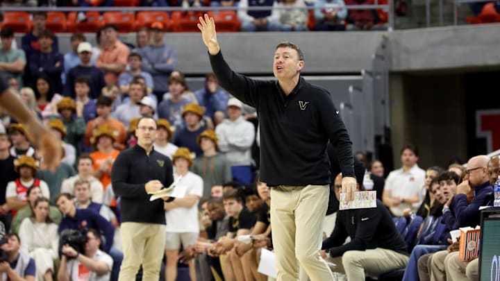 Feb 10, 2026; Auburn, Alabama, USA;  Vanderbilt Commodores head coach Mark Byington signals a play during the first half against the Auburn Tigers at Neville Arena. Mandatory Credit: John Reed-Imagn Images