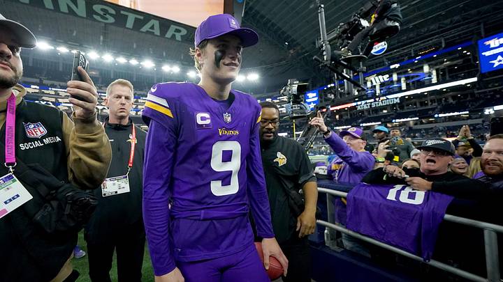 Dec 14, 2025; Arlington, Texas, USA; Minnesota Vikings quarterback J.J. McCarthy (9) leaves the field after a game against the Dallas Cowboys at AT&T Stadium. Mandatory Credit: Raymond Carlin III-Imagn Images Dec 14, 2025; Arlington, Texas, USA; Minnesota Vikings quarterback J.J. McCarthy (9) leaves the field after a game against the Dallas Cowboys at AT&T Stadium. Mandatory Credit: Raymond Carlin III-Imagn Images