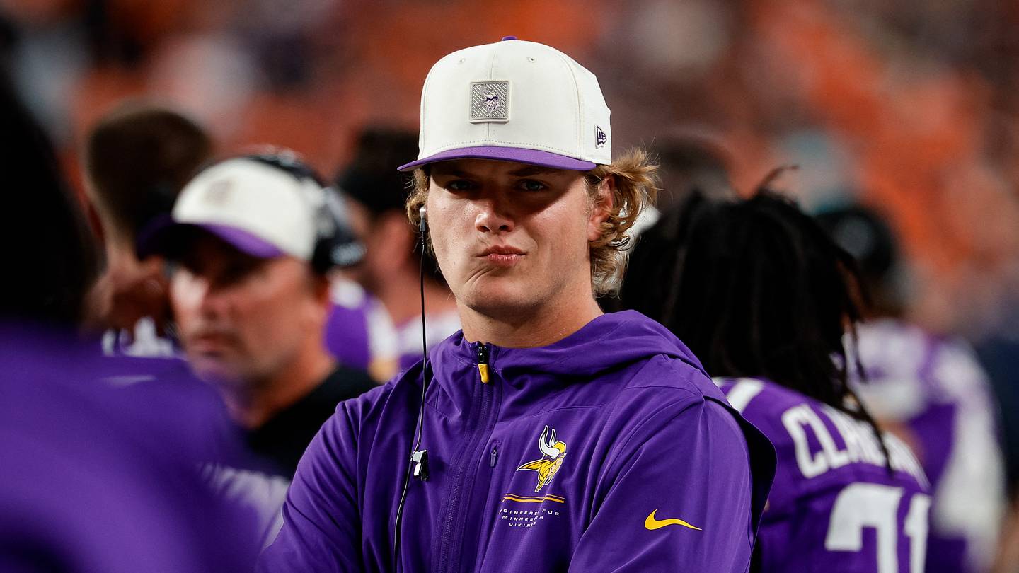 Un quarterback dei Chargers potrebbe essere scambiato per un giocatore di riserva, con un'ipotesi di scambio per J.J. McCarthy