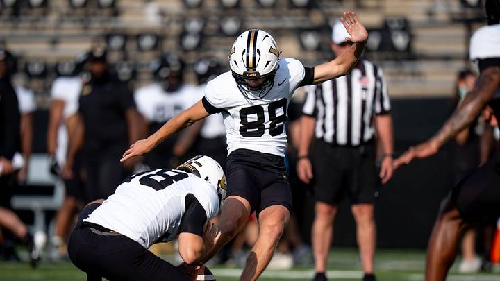 Vanderbilt Commodores place kicker Brock Taylor (88) runs a drill during a practice at FirstBank Stadium in Nashville, Tenn., Tuesday, Aug. 5, 2025. Vanderbilt Commodores place kicker Brock Taylor (88) runs a drill during a practice at FirstBank Stadium in Nashville, Tenn., Tuesday, Aug. 5, 2025.