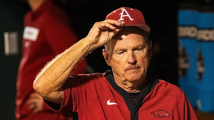 Jun 18, 2025; Omaha, Neb, USA; Arkansas Razorbacks head coach Dave Van horn walks through the dugout after falling to the LSU Tigers at Charles Schwab Field. Mandatory Credit: Dylan Widger-Imagn Images Jun 18, 2025; Omaha, Neb, USA; Arkansas Razorbacks head coach Dave Van horn walks through the dugout after falling to the LSU Tigers at Charles Schwab Field. Mandatory Credit: Dylan Widger-Imagn Images