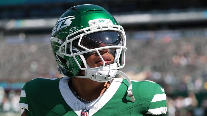 New York Jets running back Braelon Allen (0) before the game against the Buffalo Bills at MetLife Stadium. 