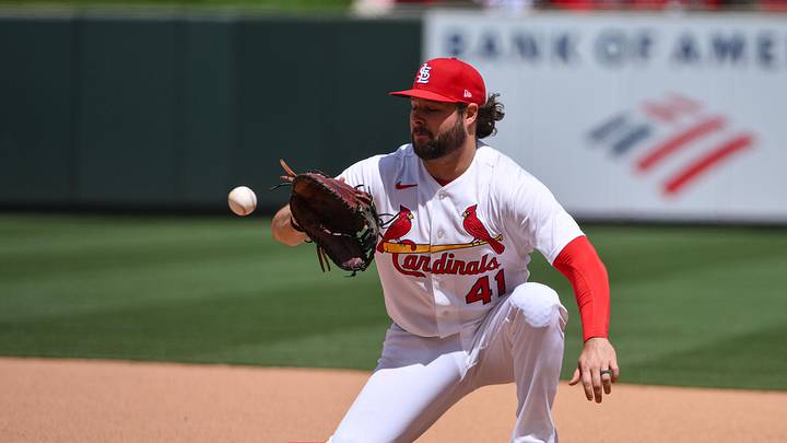 May 6, 2026; St. Louis, Missouri, USA; St. Louis Cardinals first baseman Alec Burleson (41) fields a ground ball hit by Milwaukee Brewers right fielder Sal Frelick (not pictured) during the seventh inning at Busch Stadium. Mandatory Credit: Jeff Curry-Imagn Images