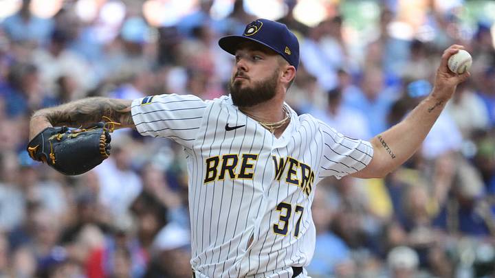 Aug 22, 2026; Milwaukee, Wisconsin, USA; Milwaukee Brewers pitcher DL Hall (37) throws a pitch in the eighth inning against the Atlanta Braves at American Family Field. Mandatory Credit: Benny Sieu-Imagn Images Aug 22, 2026; Milwaukee, Wisconsin, USA; Milwaukee Brewers pitcher DL Hall (37) throws a pitch in the eighth inning against the Atlanta Braves at American Family Field. Mandatory Credit: Benny Sieu-Imagn Images