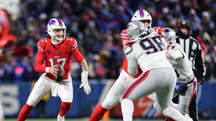 New England Patriots v Buffalo Bills