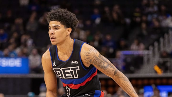 Jan 12, 2024; Detroit, Michigan, USA; Detroit Pistons guard Killian Hayes (7) moves the ball up court against the Houston Rockets during the first half at Little Caesars Arena. Mandatory Credit: David Reginek-Imagn Images Jan 12, 2024; Detroit, Michigan, USA; Detroit Pistons guard Killian Hayes (7) moves the ball up court against the Houston Rockets during the first half at Little Caesars Arena. Mandatory Credit: David Reginek-Imagn Images