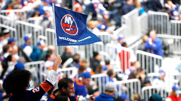 Calgary Flames v New York Islanders