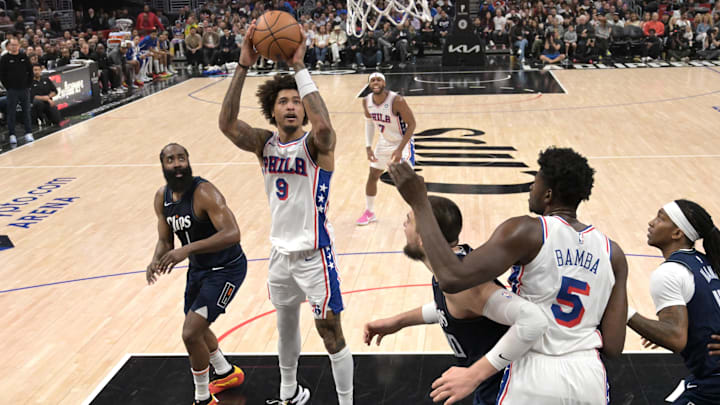 Mar 24, 2024; Los Angeles, California, USA;  Philadelphia 76ers guard Kelly Oubre Jr. (9) gets by