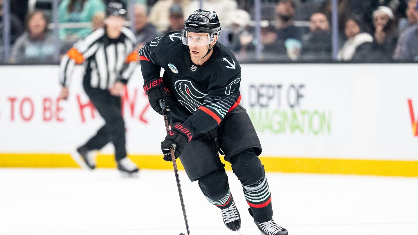 Jaden Schwartz could be one of Avalanche's biggest surprises in 2026-27