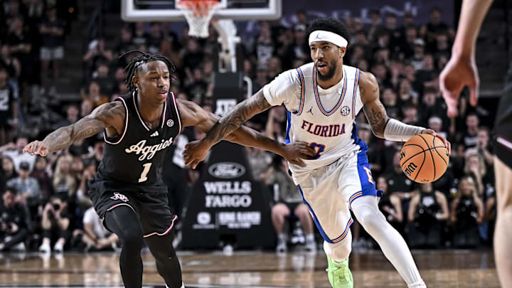 The Florida Gators recorded its third-straight win to move in sole possession of first place in the SEC.