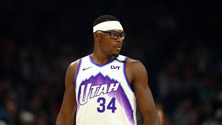 Mar 28, 2026; Phoenix, Arizona, USA; Utah Jazz center Oscar Tshiebwe (34) against the Phoenix Suns at Mortgage Matchup Center. Mandatory Credit: Mark J. Rebilas-Imagn Images Mar 28, 2026; Phoenix, Arizona, USA; Utah Jazz center Oscar Tshiebwe (34) against the Phoenix Suns at Mortgage Matchup Center. Mandatory Credit: Mark J. Rebilas-Imagn Images