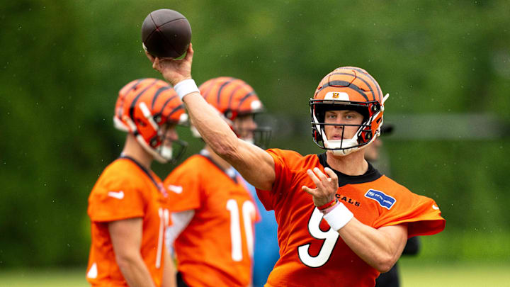 Cincinnati Bengals quarterback Joe Burrow (9) throws a pass during the Cincinnati Bengals practice in Cincinnati on Tuesday, May 27, 2025. Cincinnati Bengals quarterback Joe Burrow (9) throws a pass during the Cincinnati Bengals practice in Cincinnati on Tuesday, May 27, 2025.