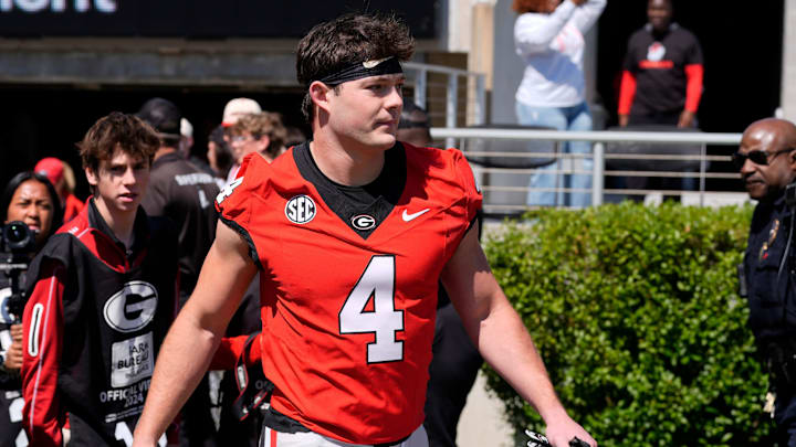 Georgia tight end Oscar Delp (4) arrives before the start of the Georgia G-Day spring football game in Athens, Ga., on Saturday, April 12, 2025. Georgia tight end Oscar Delp (4) arrives before the start of the Georgia G-Day spring football game in Athens, Ga., on Saturday, April 12, 2025.