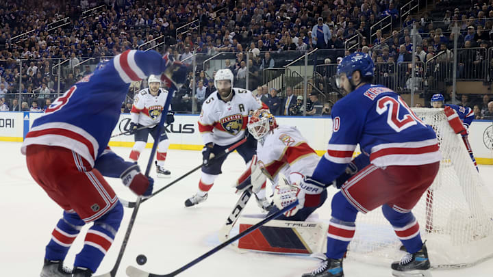 Florida Panthers v New York Rangers - Game One