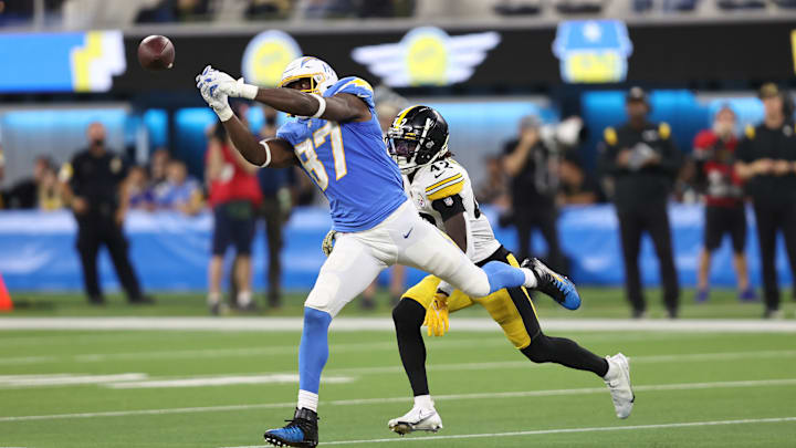 Pittsburgh Steelers v Los Angeles Chargers