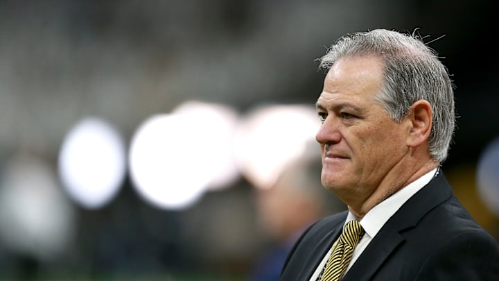 New Orleans Saints general manager Mickey Loomis should not be allowed to enter his 24th season with all of those duties entering 2025.